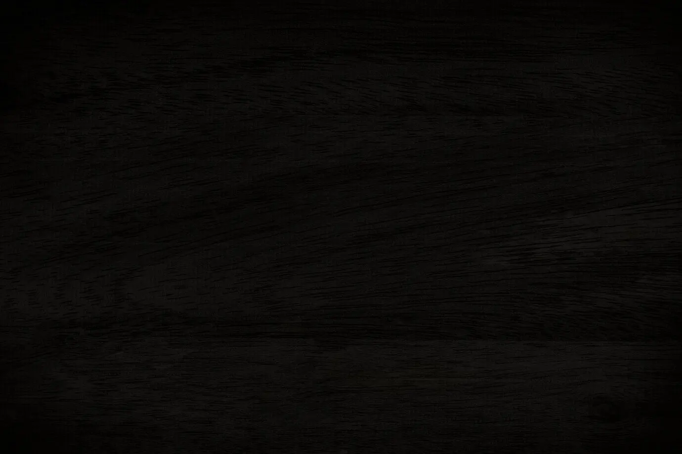 Schwarzer Hintergrund mit Holzplankenstruktur