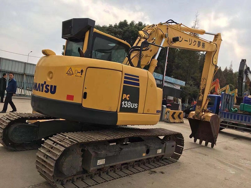 Used Komatsu PC128