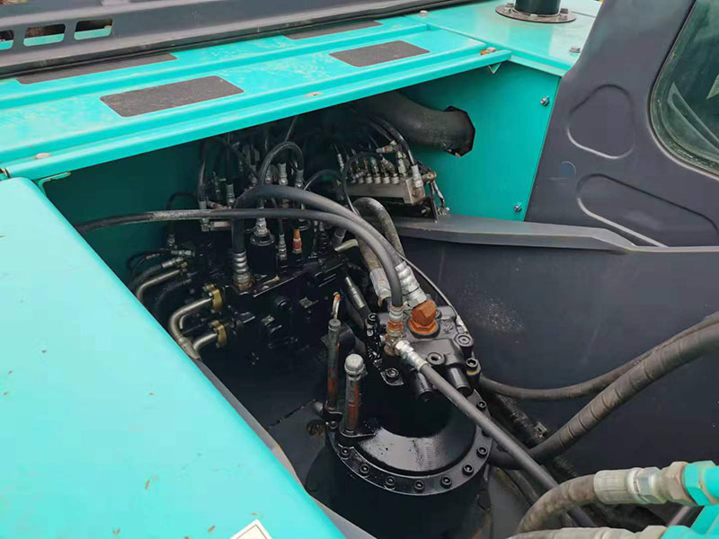 Used Kobelco SK250-8