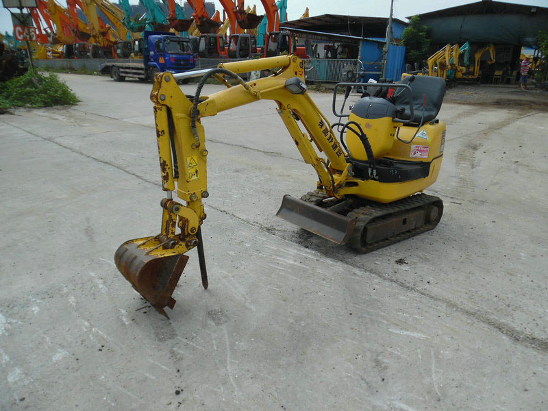 Used Komatsu PC09-1