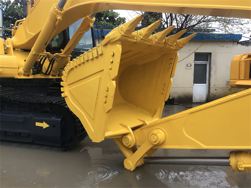 komatsu PC450-7