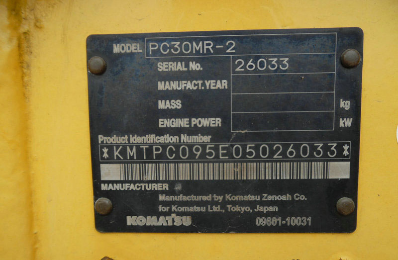 Used Komatsu PC30MR-2