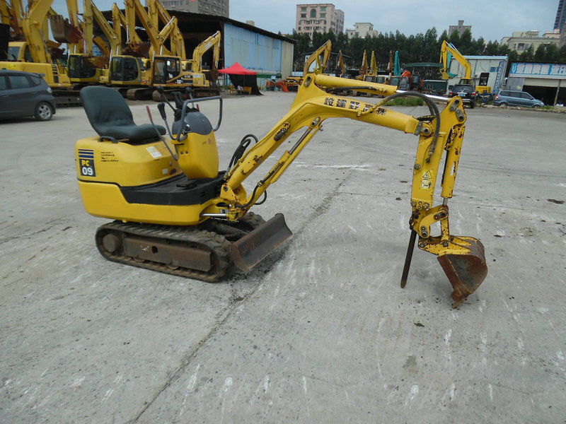 Used Komatsu PC09-1