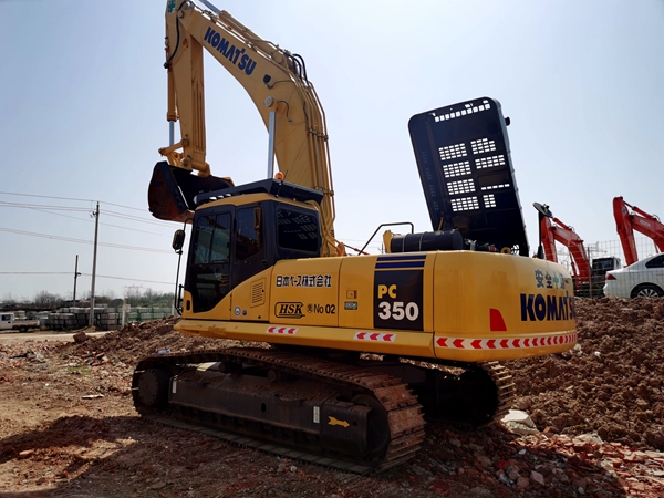 Used Komatsu PC350-7