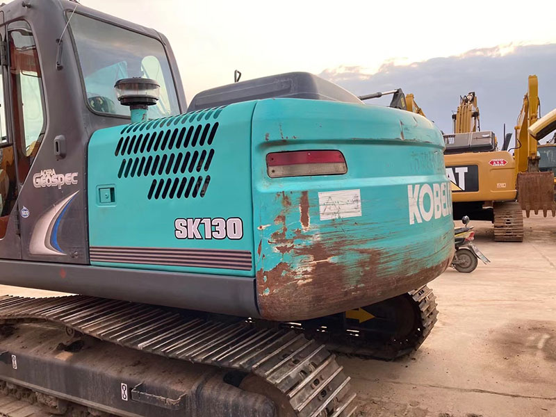 Used Kobelco SK130-8