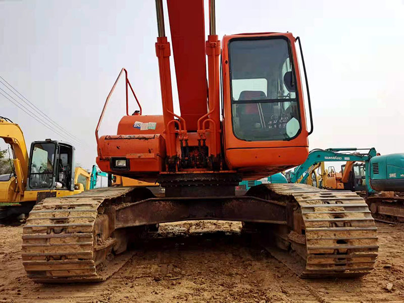 Used Doosan DH220-7