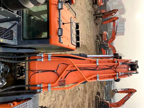 Used Doosan DX520LC-9C