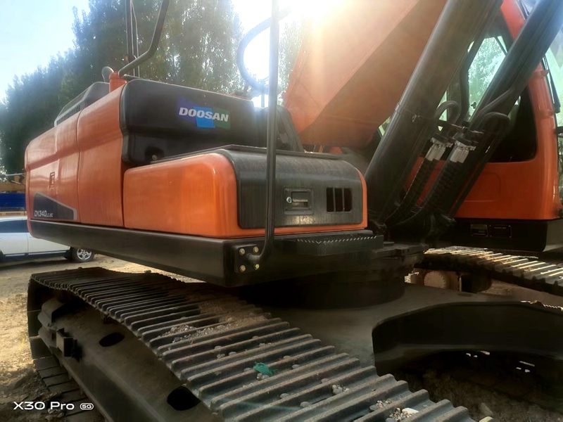 Used Doosan DX340L