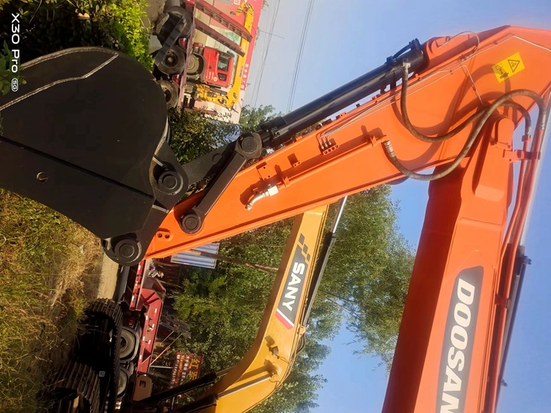 Used Doosan DX340L