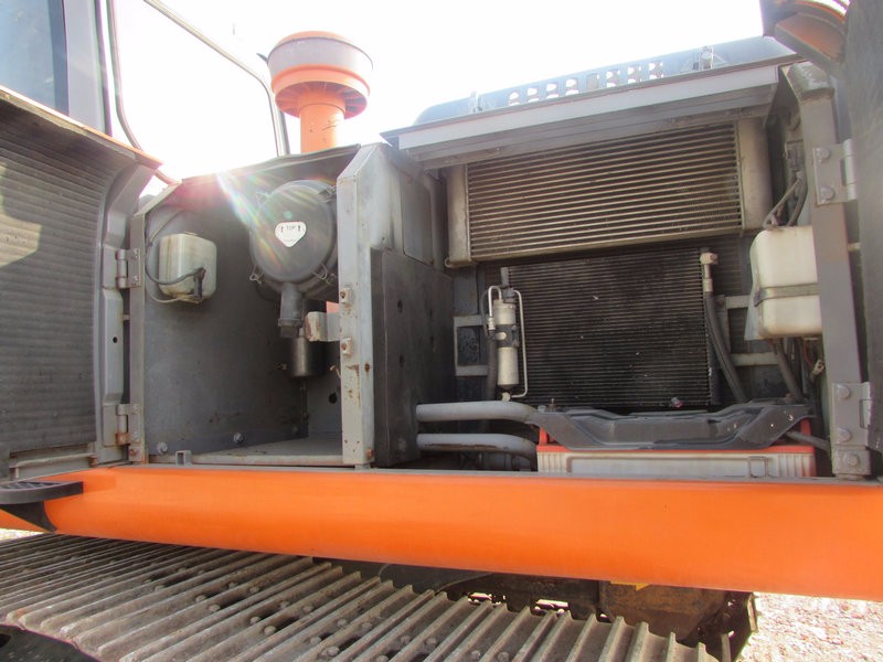 Used Hitachi ZX200-6