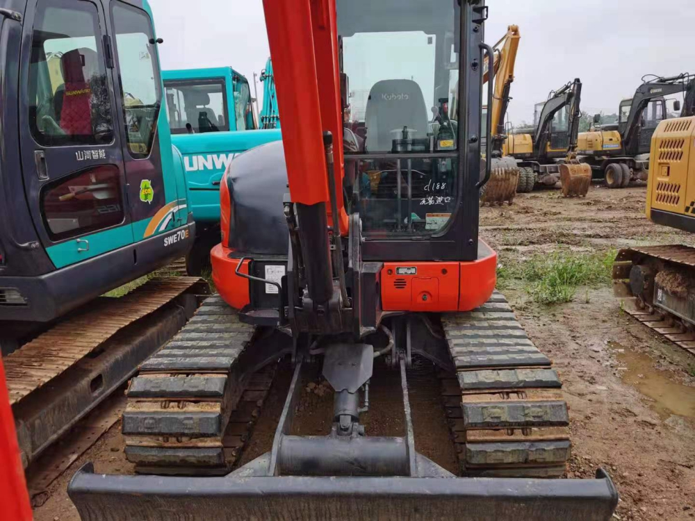 Used Kubota KX165