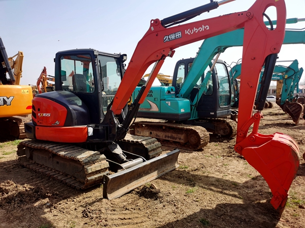 Used Kubota KX165