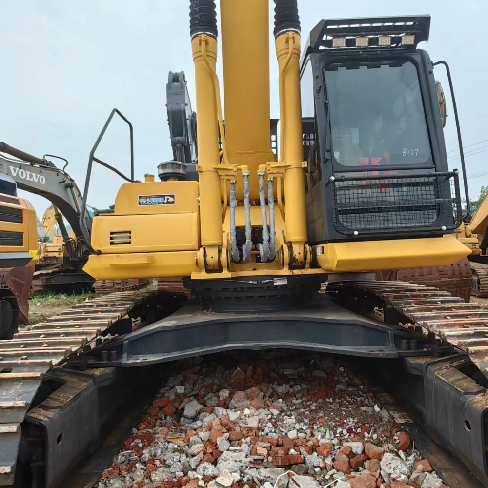 Used Komatsu PC450-8