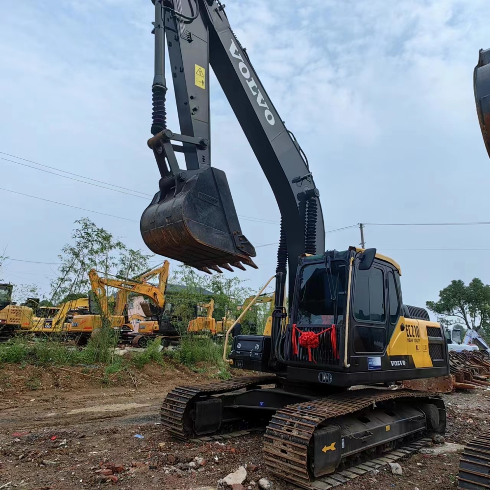 Used Volvo EC210