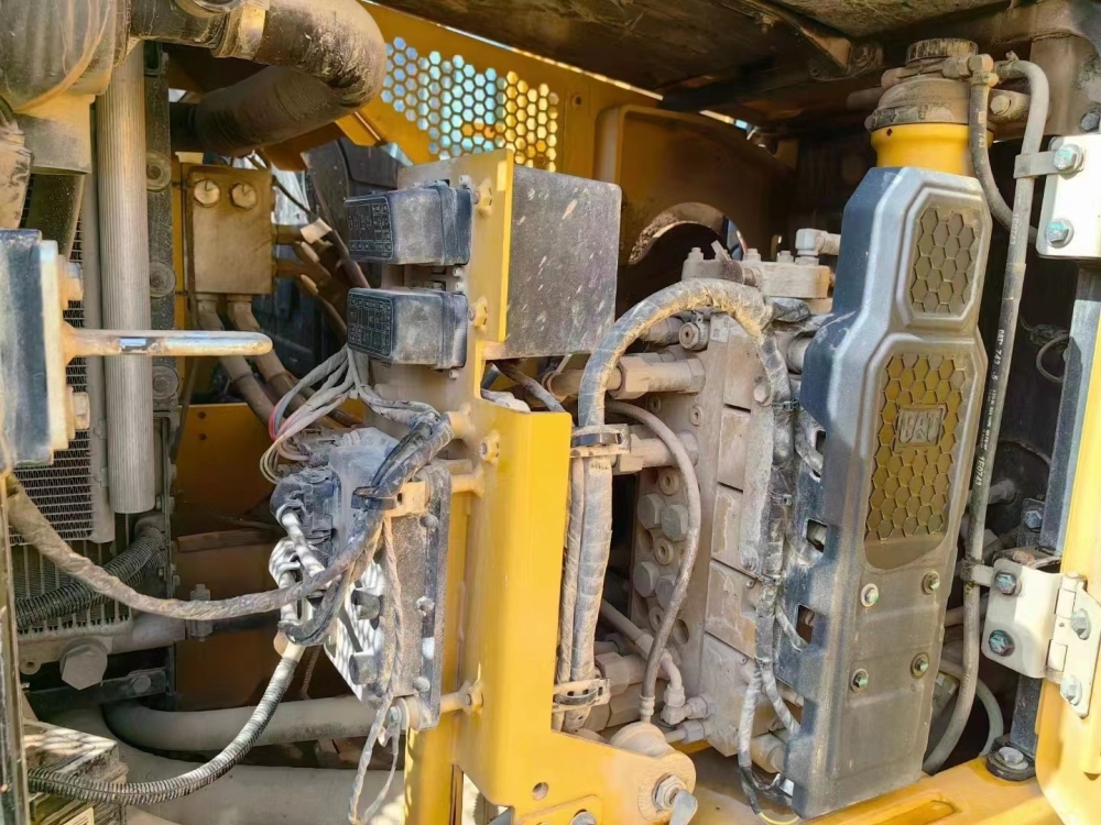 Used Caterpillar CAT307.5E