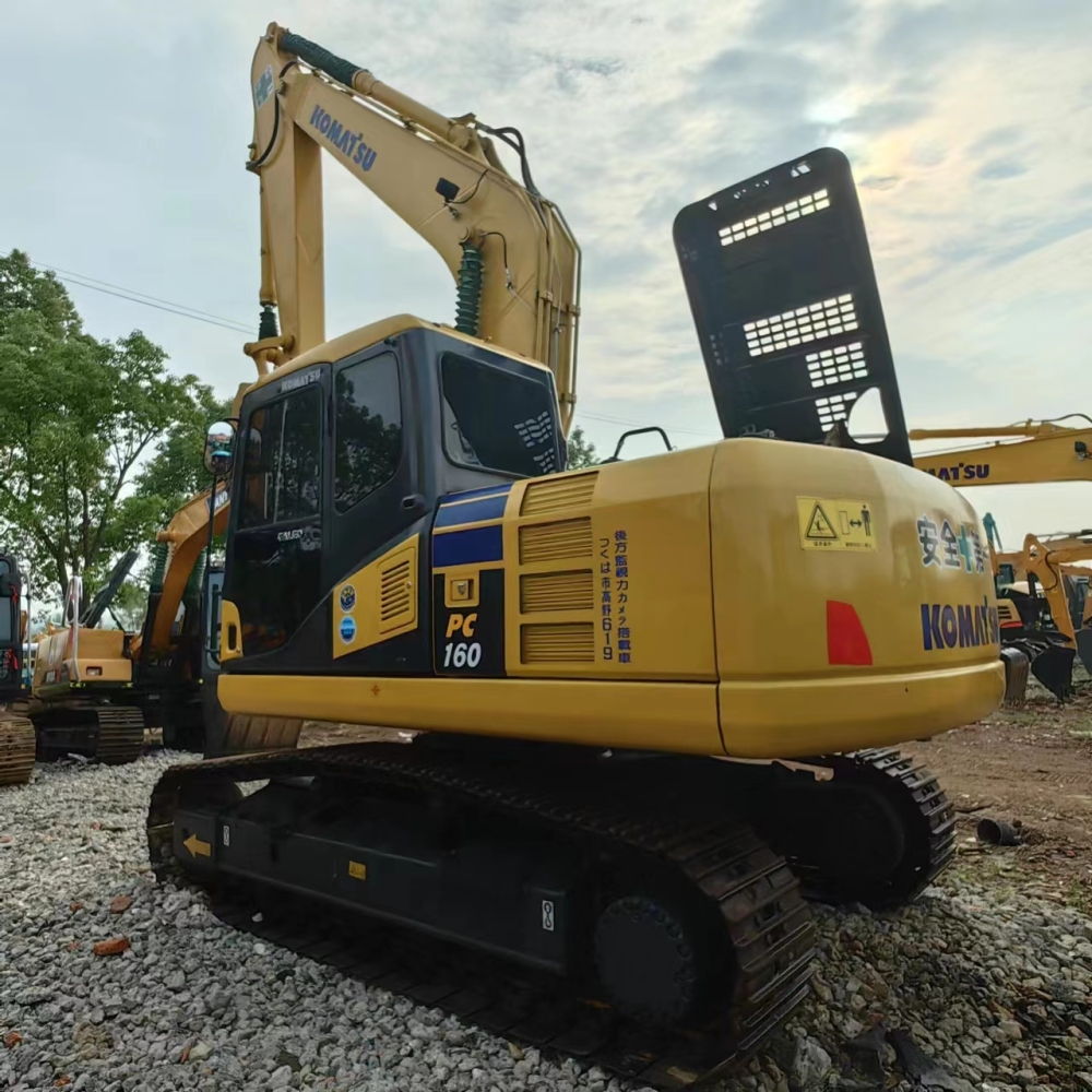 Used Komatsu PC160