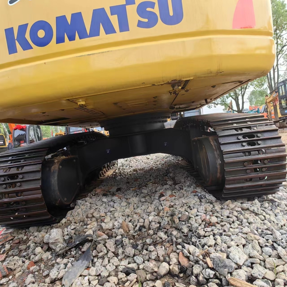 Used Komatsu PC160