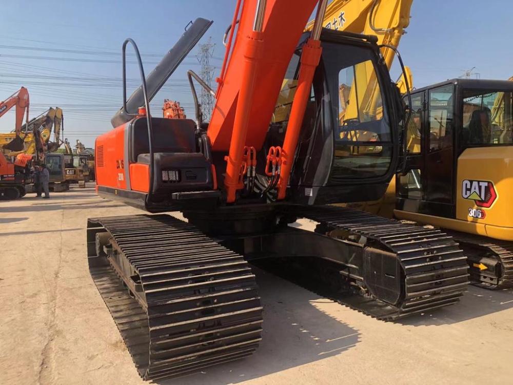 Used Hitachi ZX200-3G