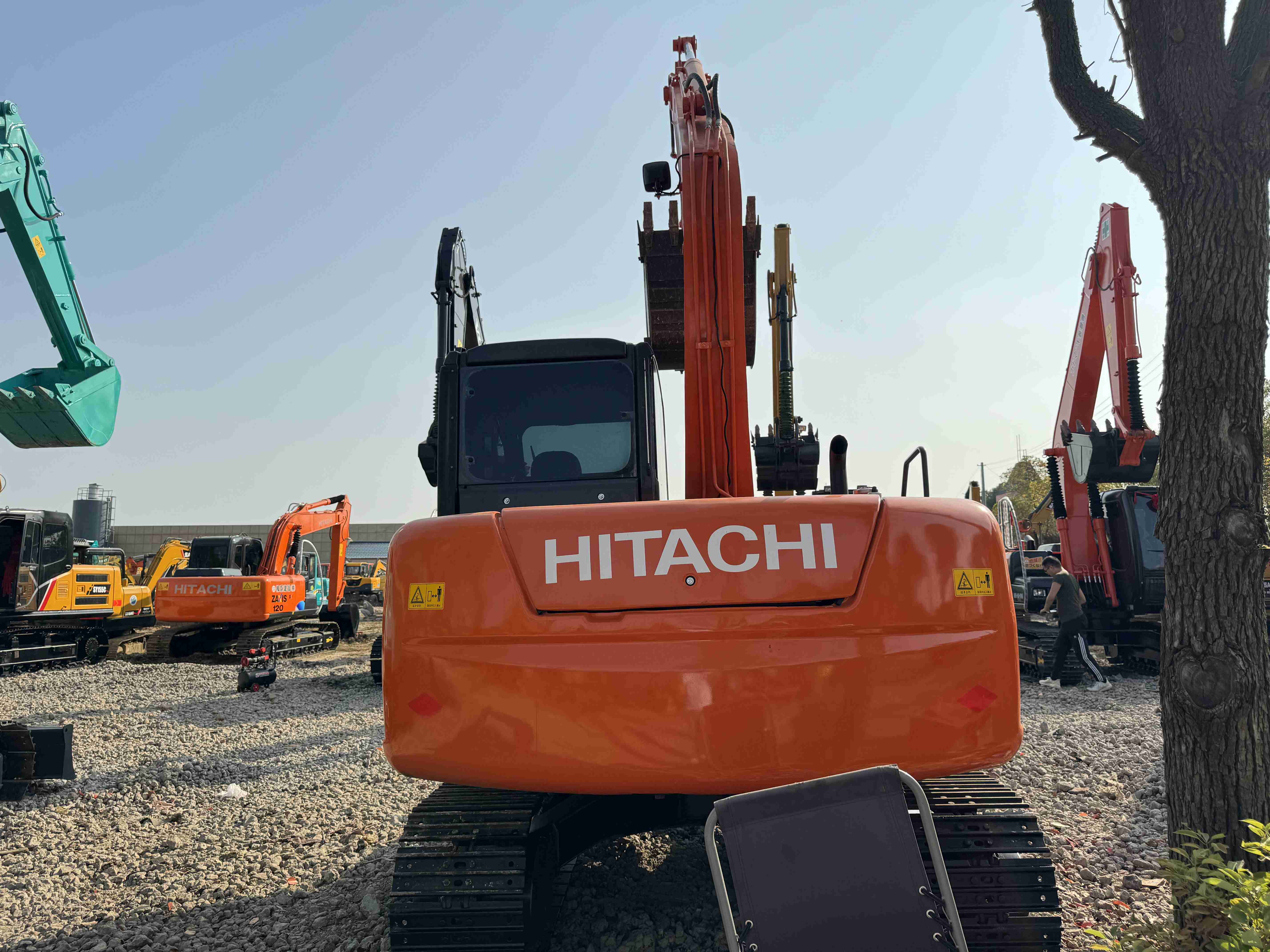 Used Hitachi ZX70