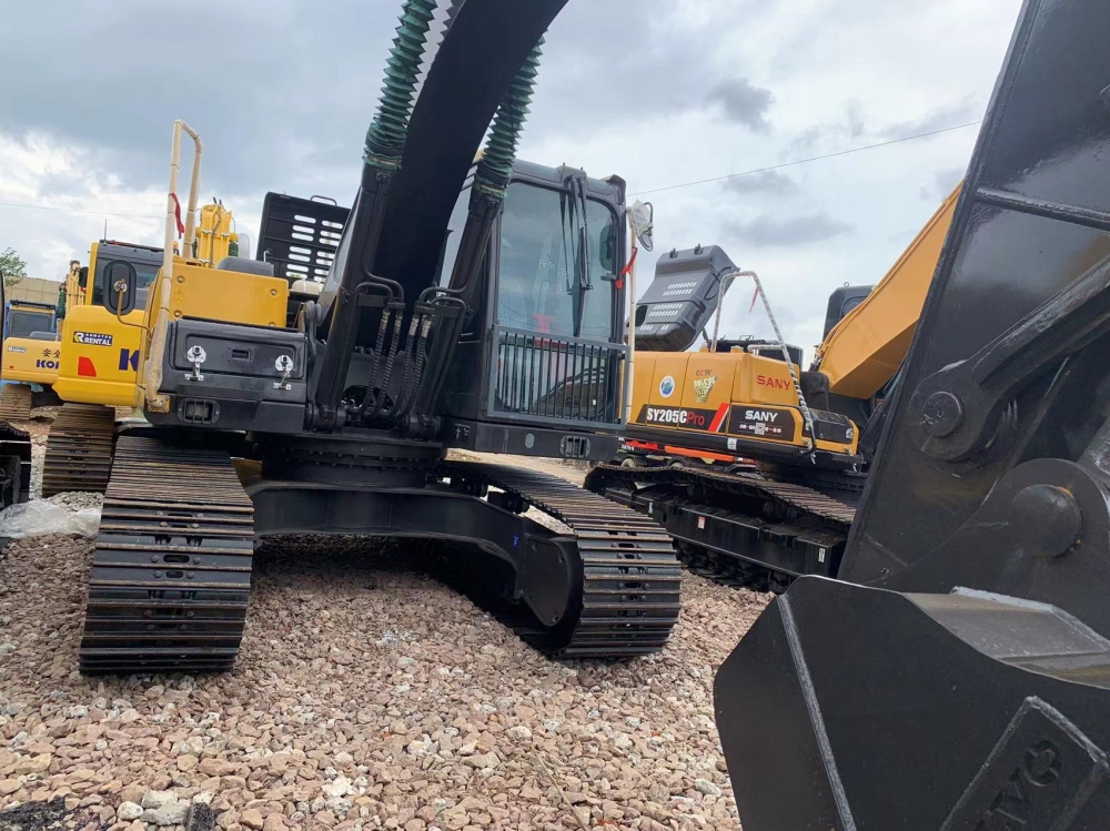 Used Volvo EC210