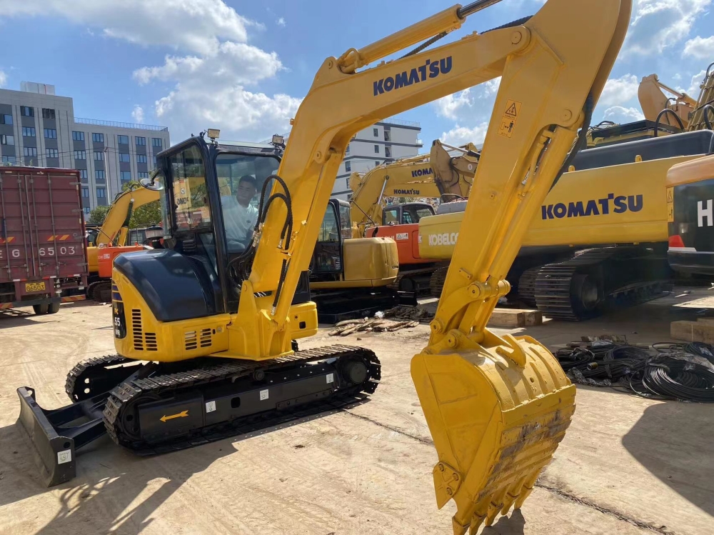 Used Komatsu PC55MR-2