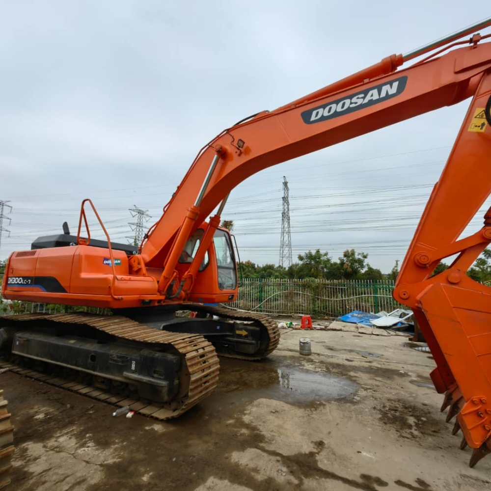 Used Doosan DH300