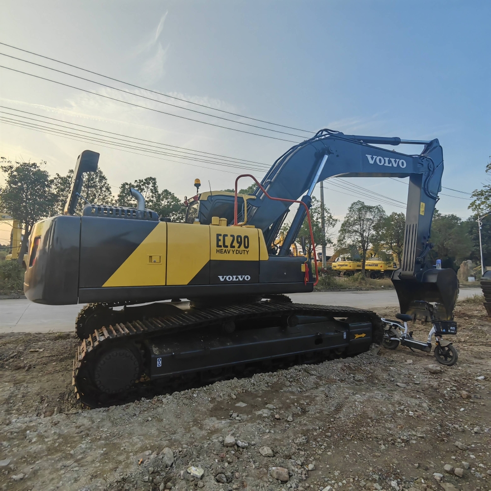 Used Volvo EC290