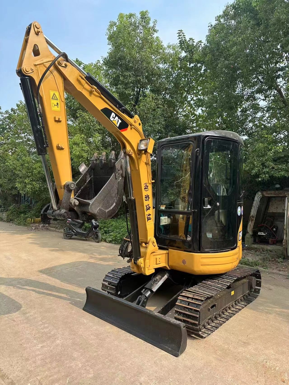 Used Caterpillar CAT303CR