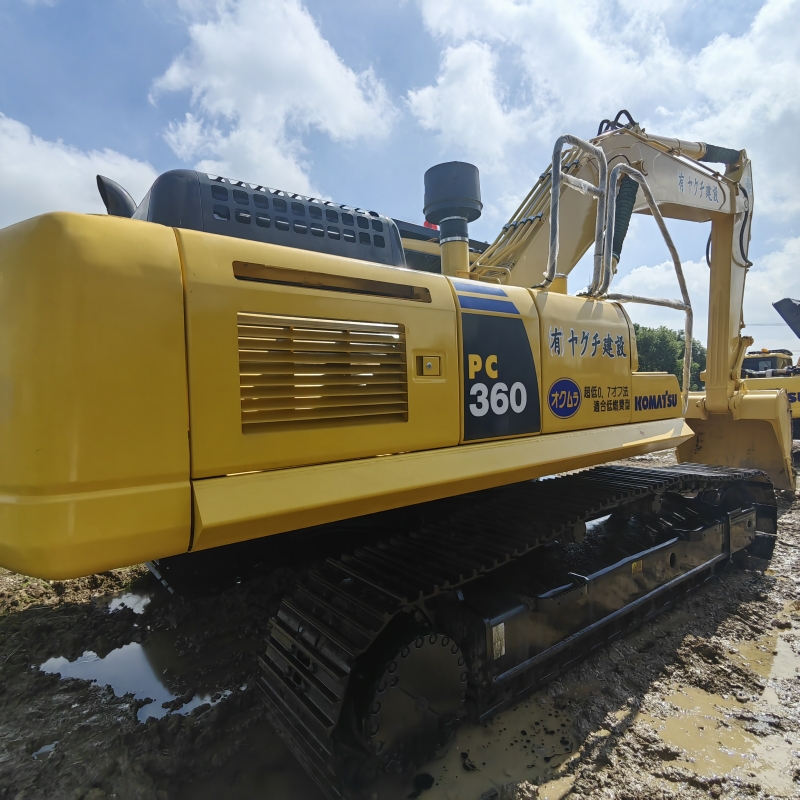 Used Komatsu PC360