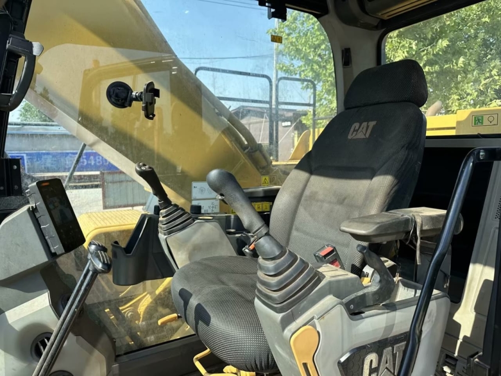 Used Caterpillar CAT336GC