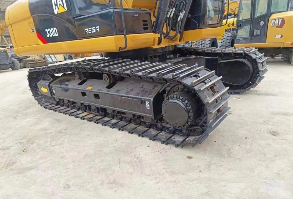 Used Caterpillar CAT330D2