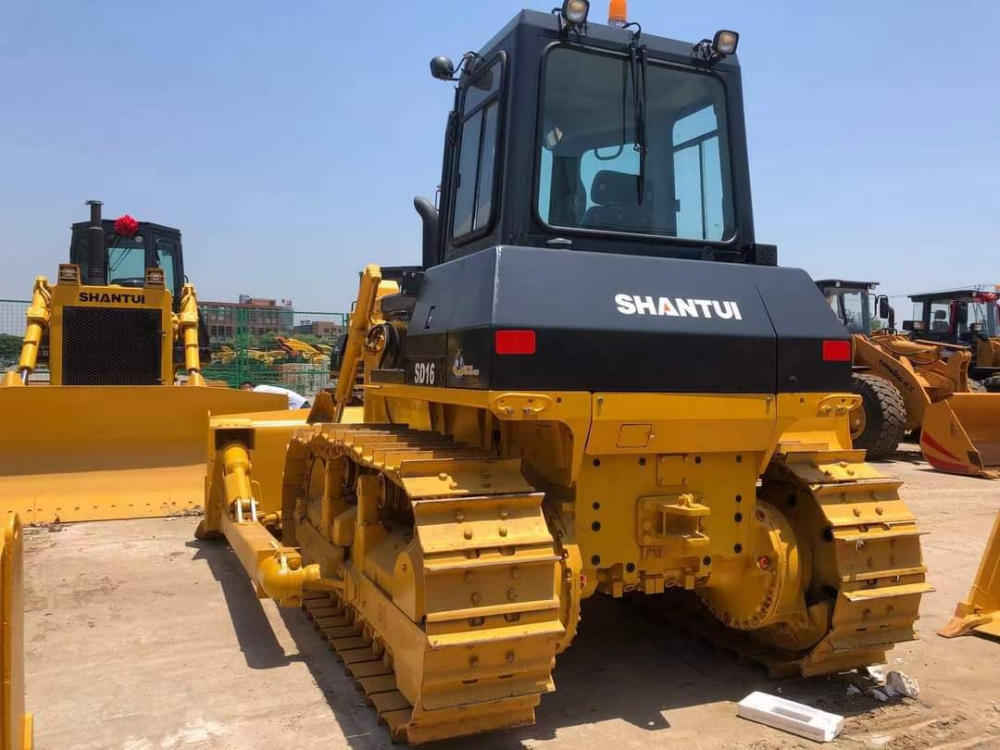 Used SHANTUI SD16