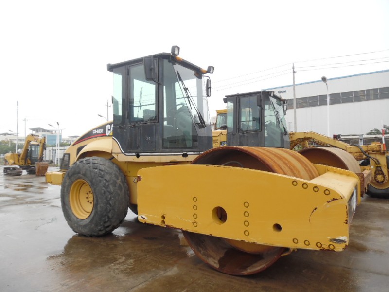 Used CAT CS-683E