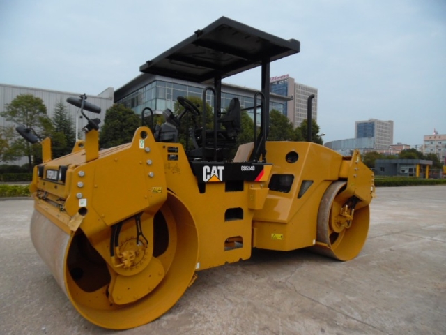 Used CAT CB534DX