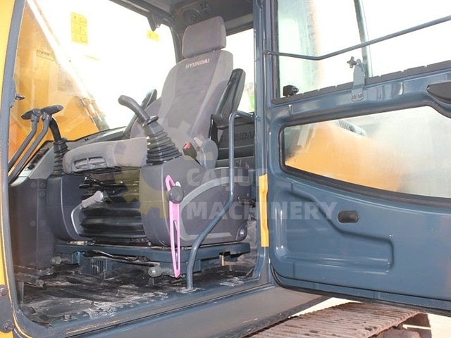 Used Hyundai R225-9T