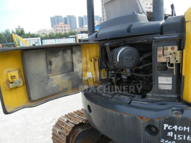 Used Komatsu PC40MR-3