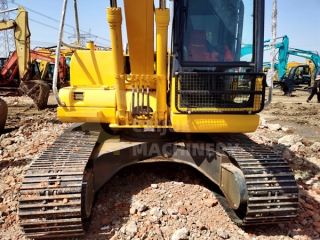 Used Komatsu PC130-7