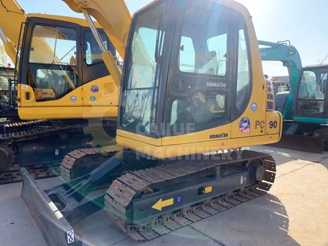 Used Komatsu PC60-7