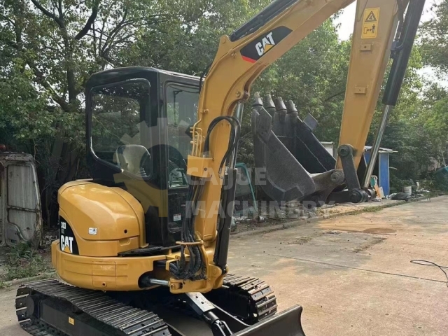 Used Caterpillar CAT303CR