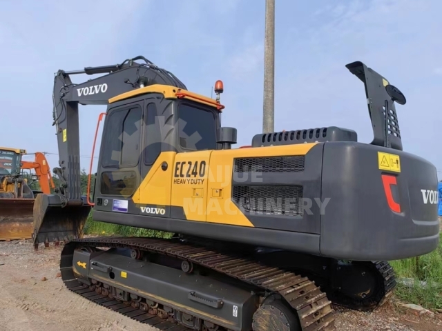 Used Volvo EC240