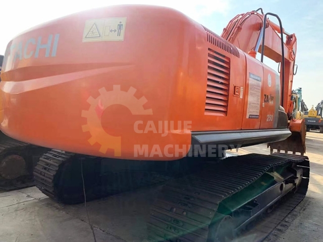 Used Hitachi ZX250