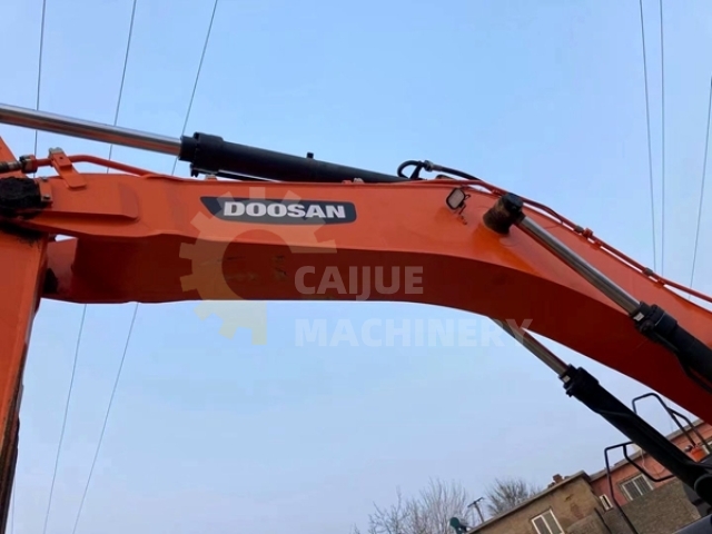 Used Doosan DX520LC-9C