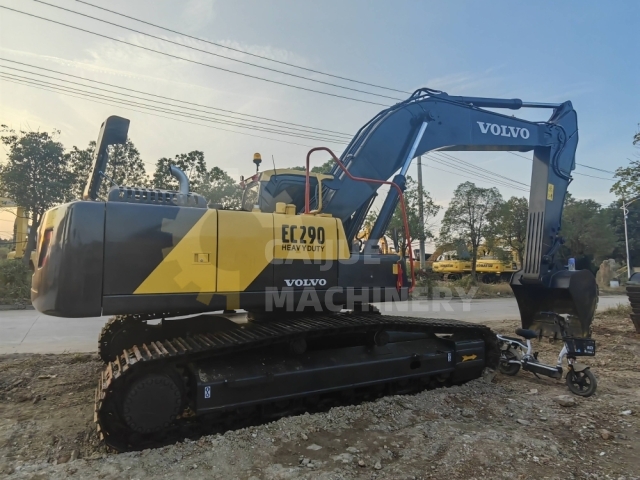 Used Volvo EC290