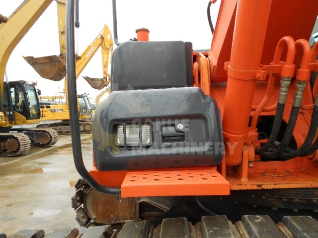 Used Hitachi ZX160