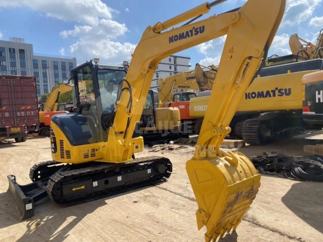 Used Komatsu PC55MR-2