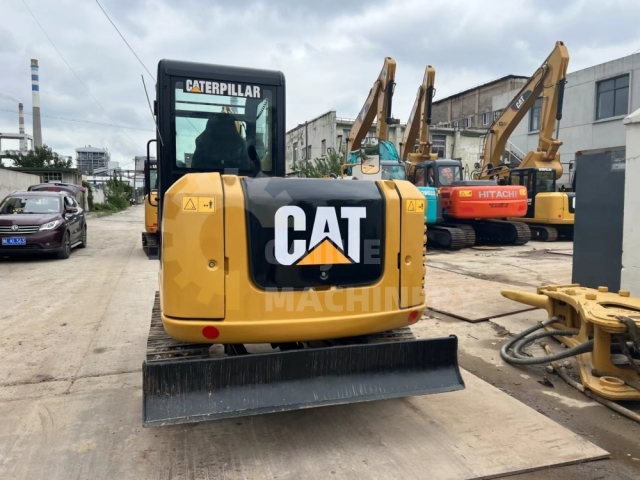 Used Caterpillar CAT305.5E2