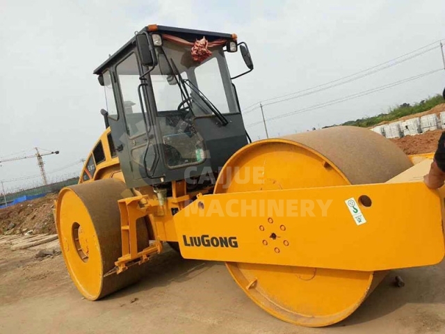 Used LIUGONG CLG6327