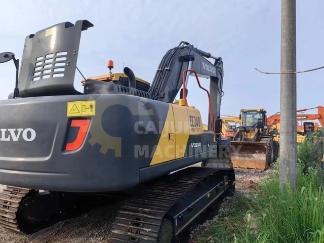 Used Volvo EC240