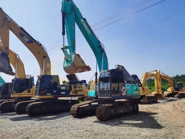 Used Kobelco SK200D