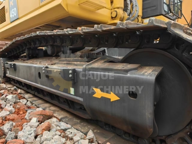 Used Komatsu PC450-8